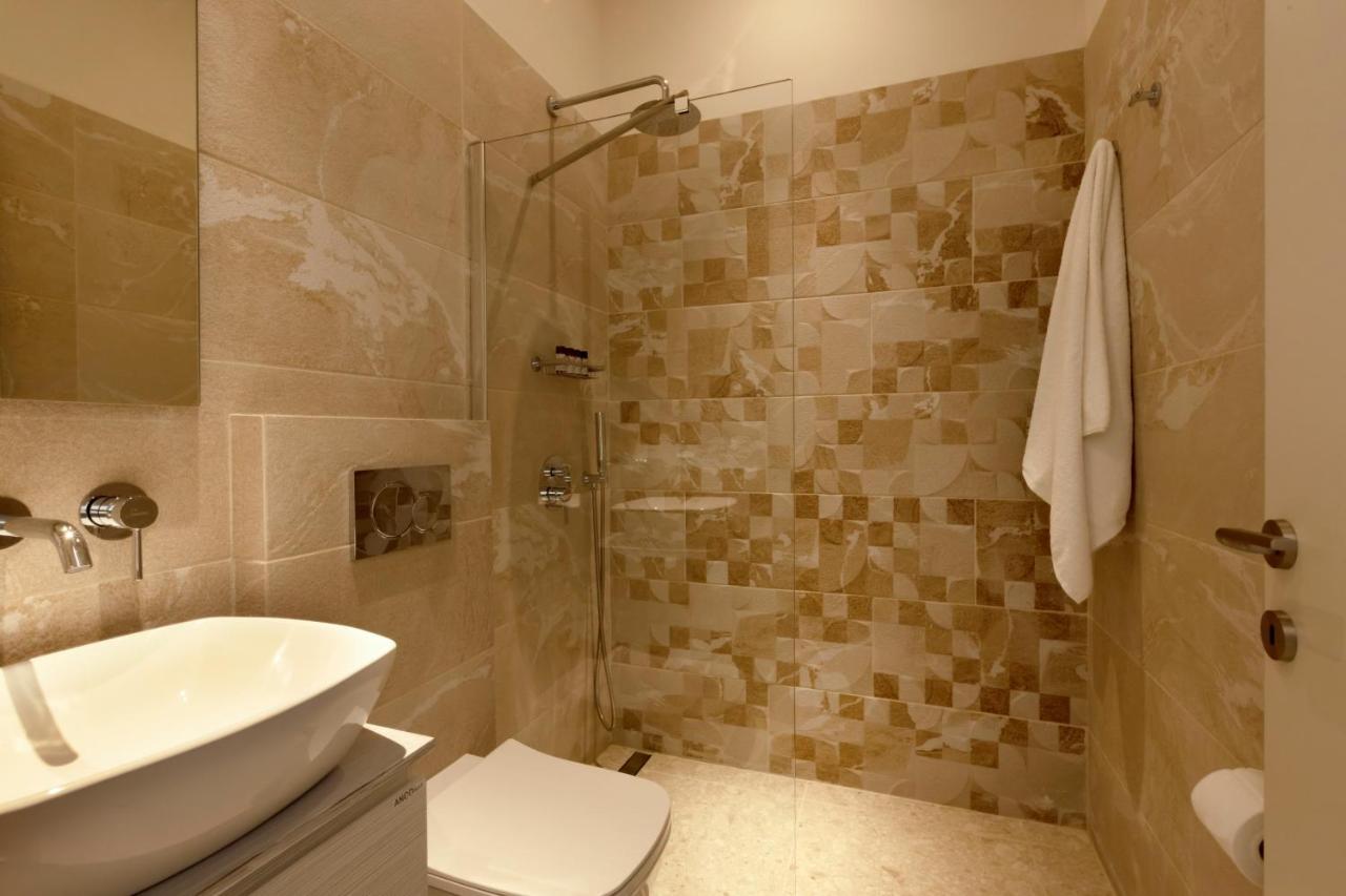 Villa Aura Loutraki Luaran gambar